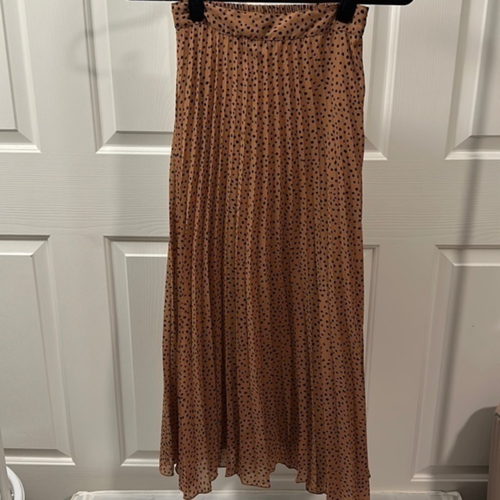 Pleated Animal Print Skirt